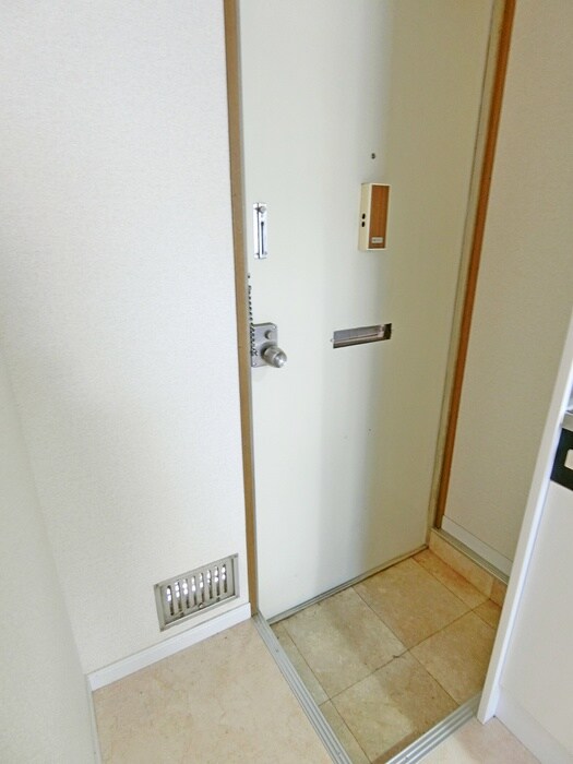 玄関 山本レジデンスＥ