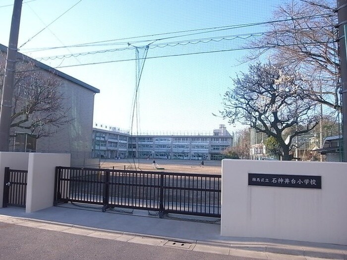 練馬区立石神井台小学校(小学校)まで650m ソシア・エム
