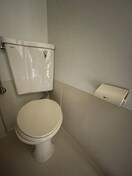 トイレ ロイヤルカイザ－