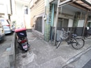バイク置き場 長岡マンション
