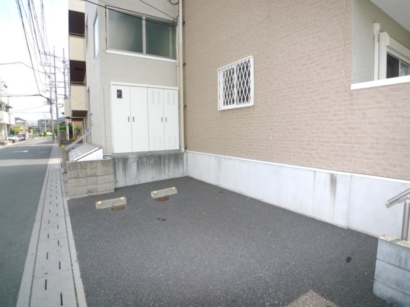 駐車場 グランシャリオ