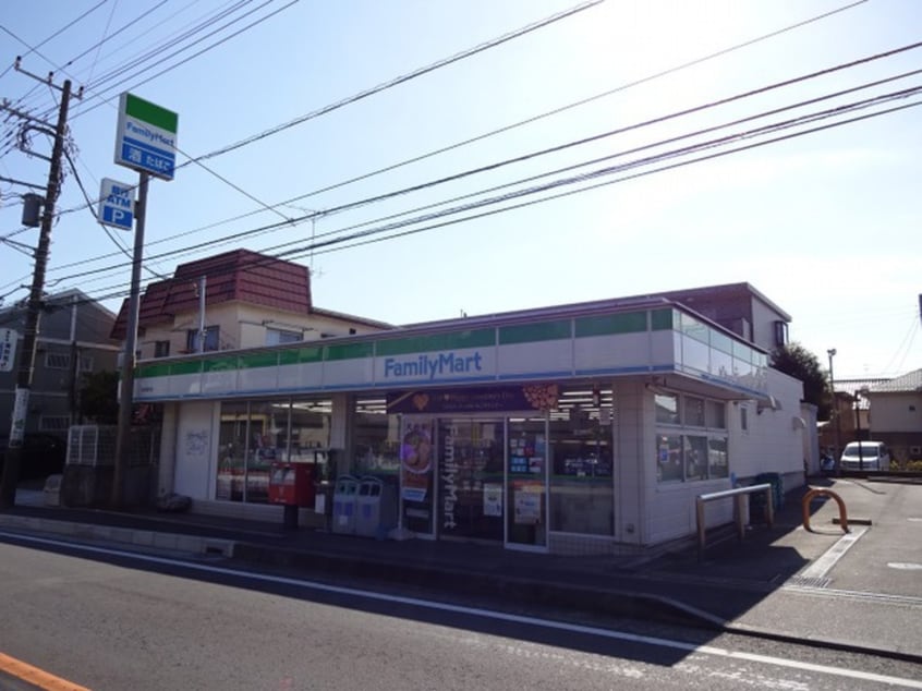 ファミリーマート藤沢渡内店(コンビニ)まで170m ブリリアントコ－ト