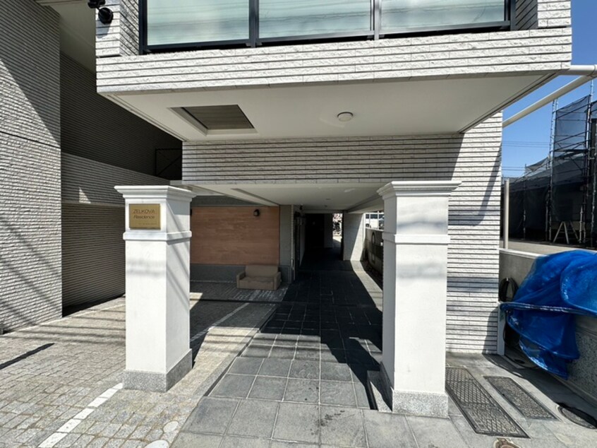 エントランス部分 ZELKOVA RESIDENCE