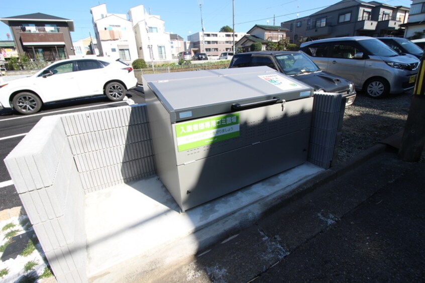 建物設備 ポーロウニア横山