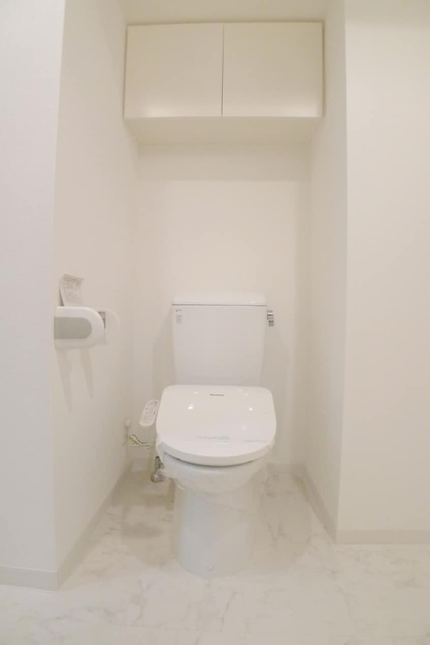 トイレ ﾆｭ-ｼﾃｨｱﾊﾟ-ﾄﾒﾝﾂ南千住