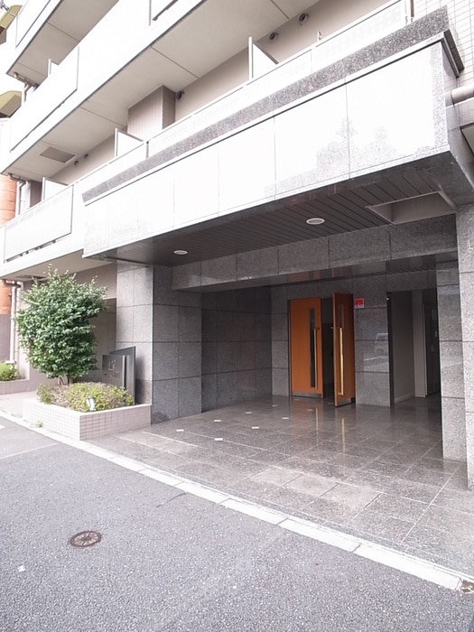 エントランス部分 プライムアーバン早稲田