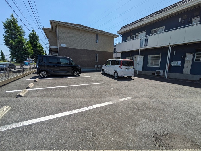 駐車場 ソレイユ狭山ヶ丘