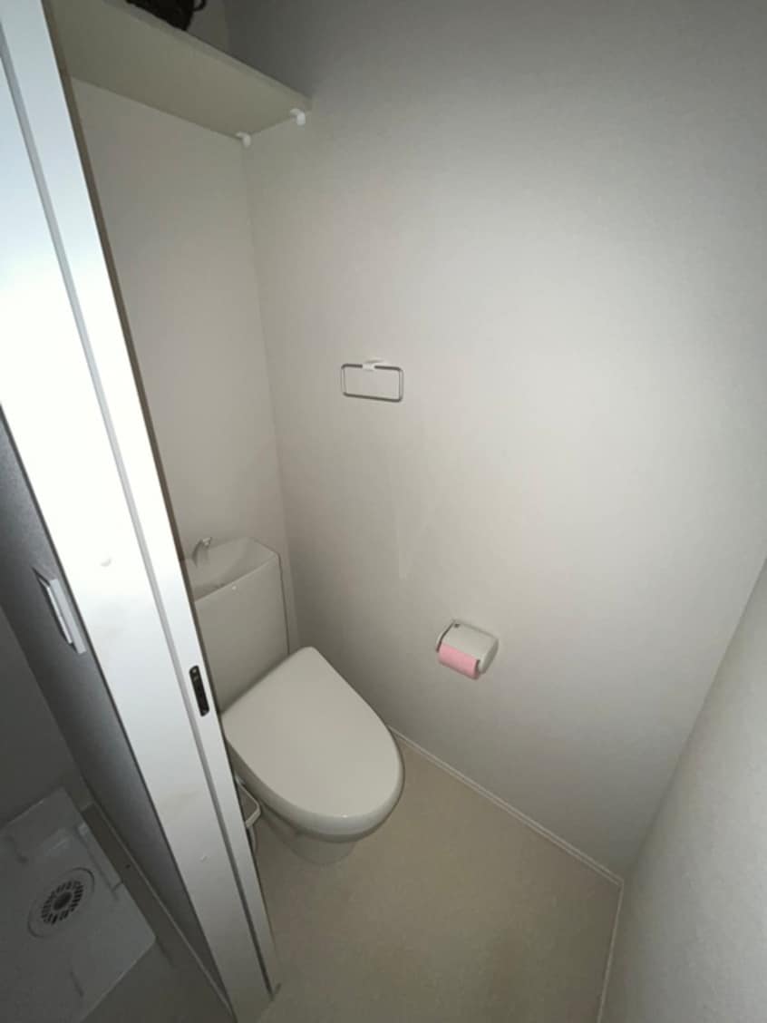 トイレ ヴェルクロシェット粕谷