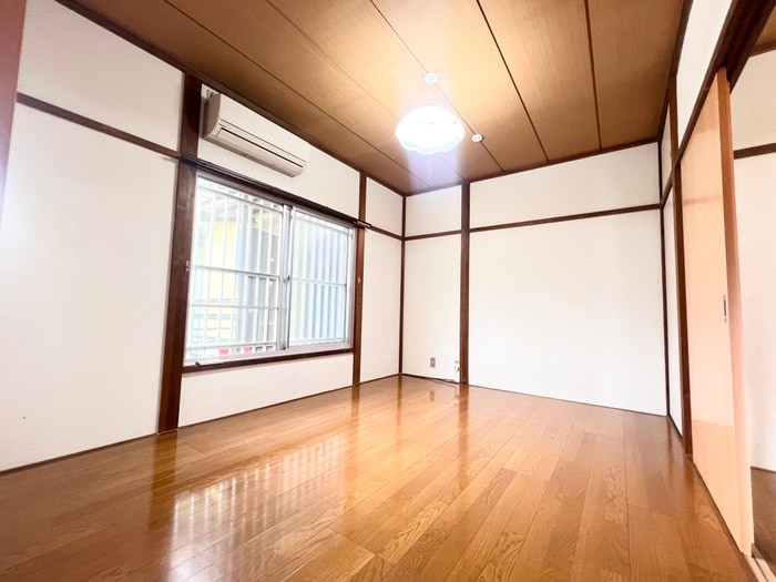 居室 サンクレスタ山の根