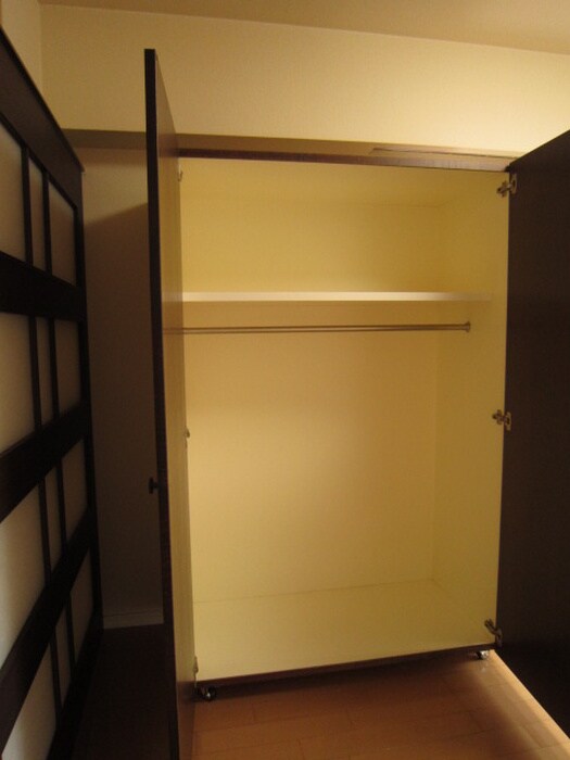 収納 レジディア日本橋人形町