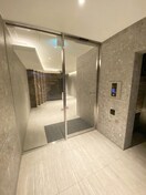 エントランス部分 ＣＡＳＡ　ＤＥ　ＡＬＩＶＩＯ