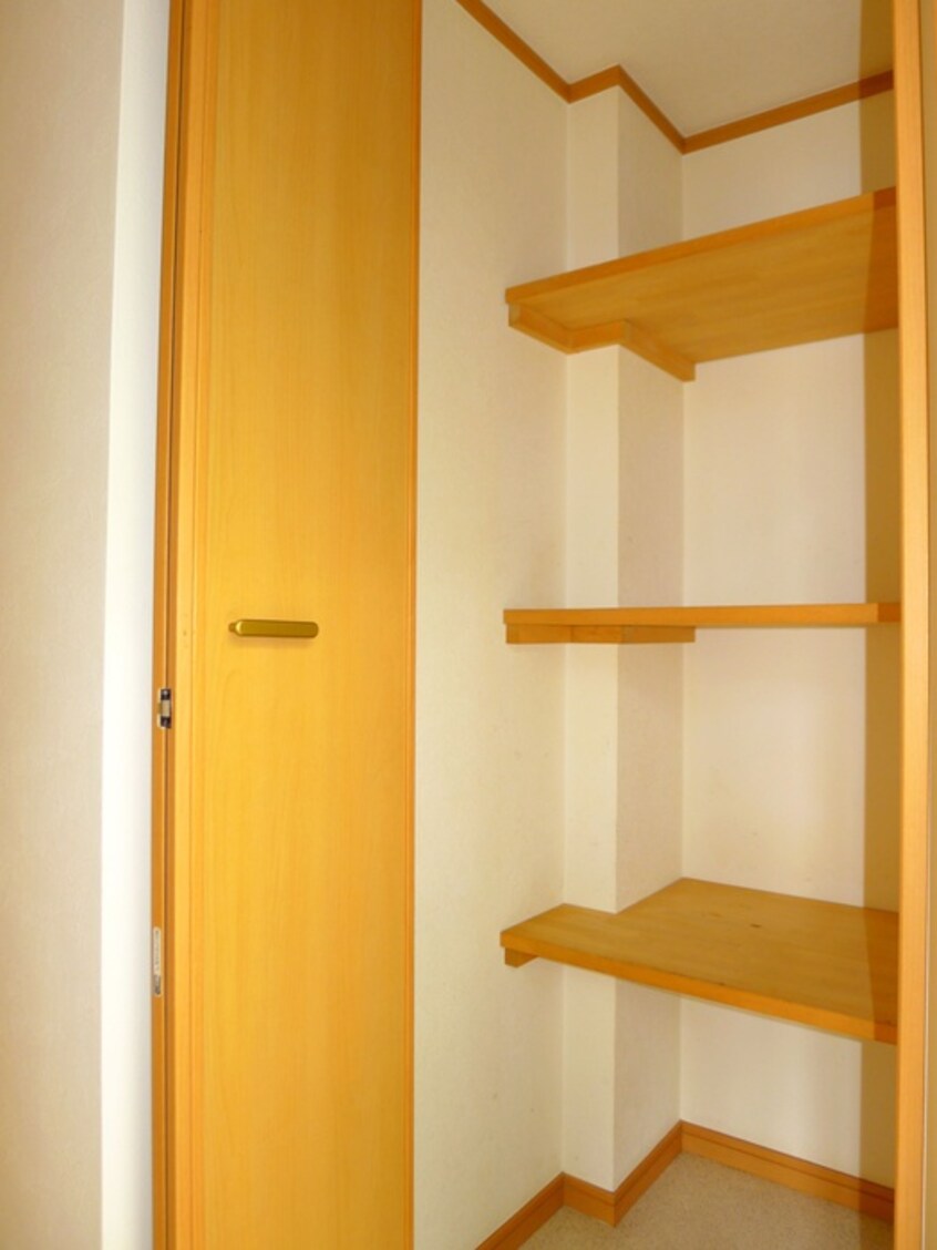 靴箱 フェリ－チェ検見川