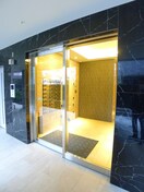 エントランス部分 エターナル大野