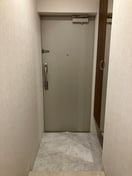 玄関 エターナル大野