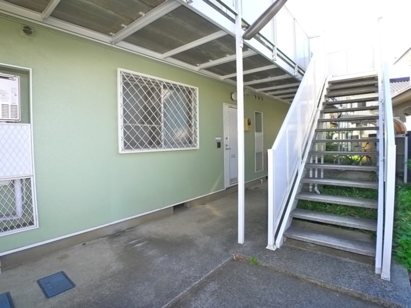 エントランス部分 ガ－デンハイツ鎌ヶ谷