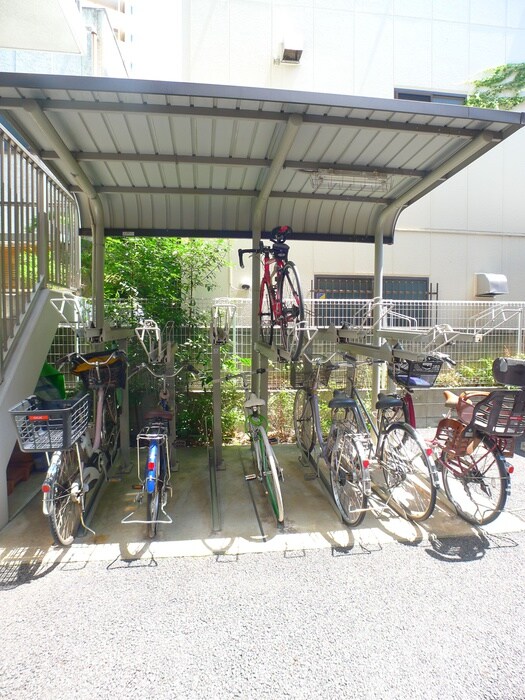 駐輪場 マ・メゾン