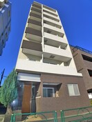 ＬＡ　ＭＡＩＳＯＮ　ＯＮＺＥの外観