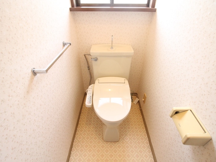 トイレ 西高尾４丁目貸家