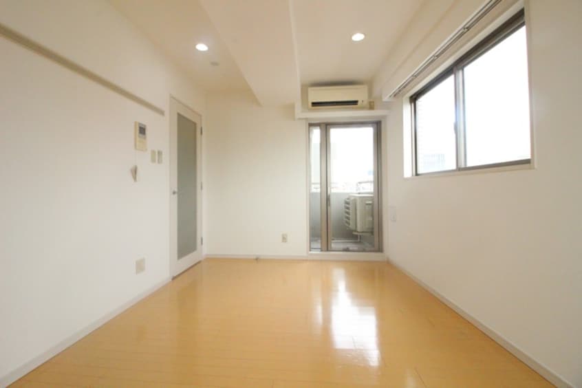 居室 クロ－バ－ステイ秋葉原