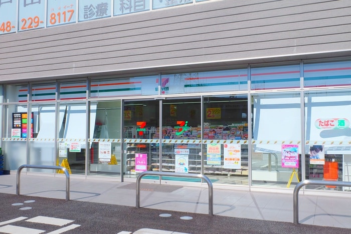 セブンイレブン(コンビニ)まで140m エスポア－ル北戸田