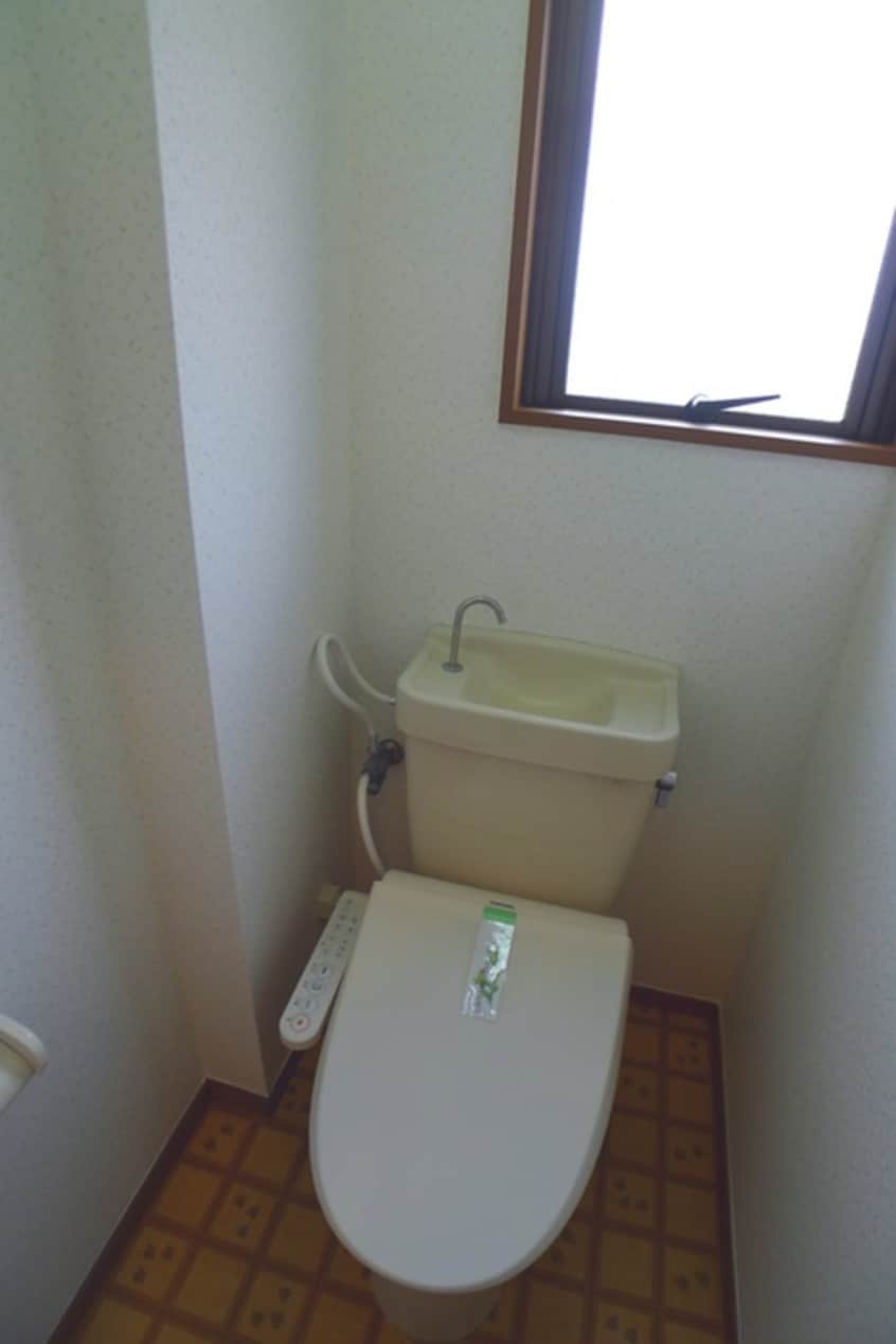 トイレ ファミールギケン