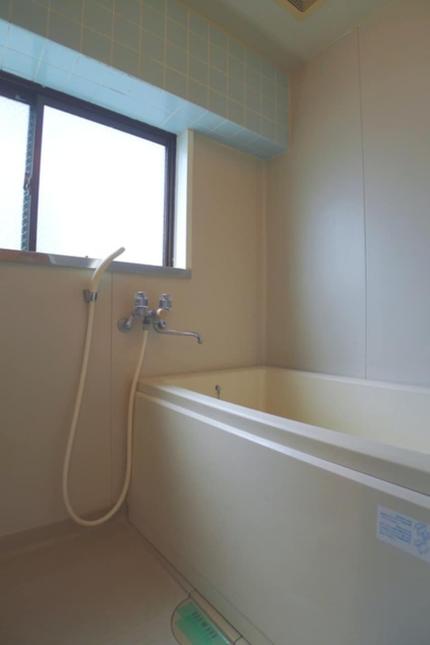 バス／シャワールーム等 ファミールギケン