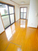 内観写真 仲町戸建