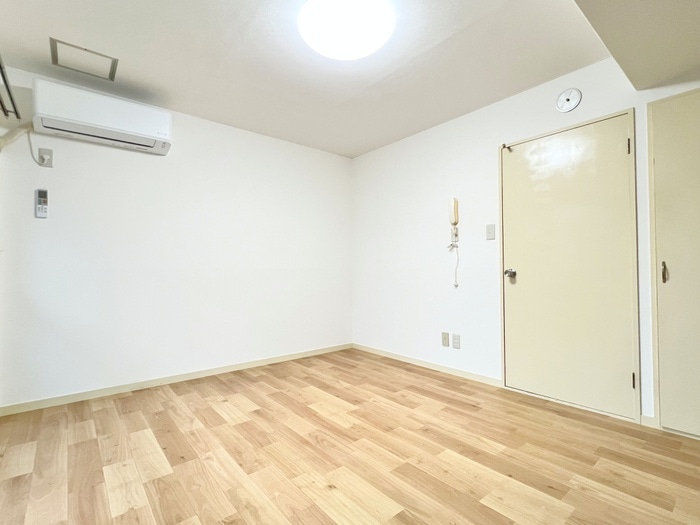 居室 本田ビル