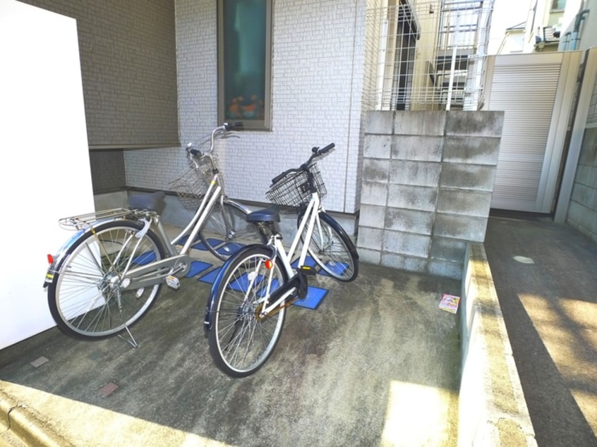 駐輪場 グランバリエ・Ⅱ