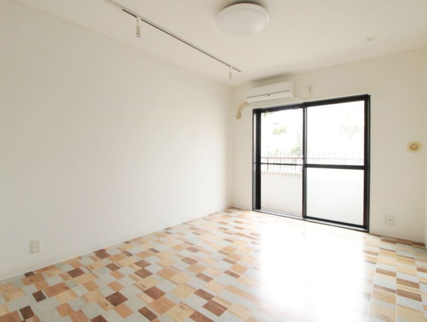 居室 パルティ－レ武蔵中原