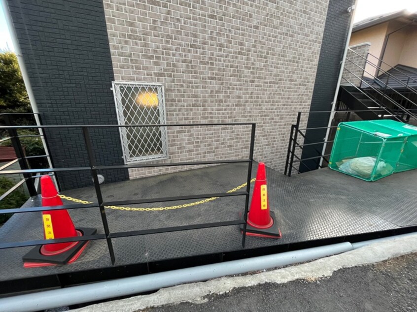 エントランス部分 ピスタチオ