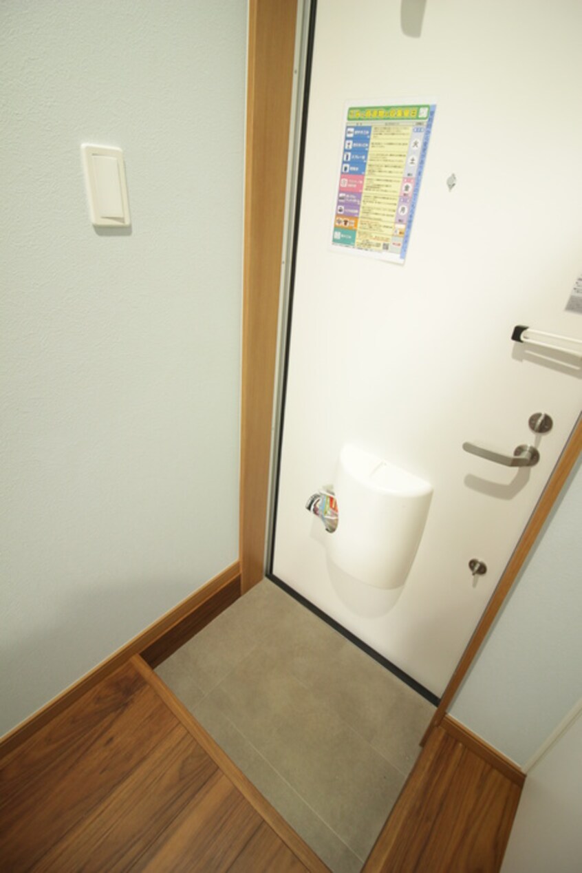 玄関 ピスタチオ