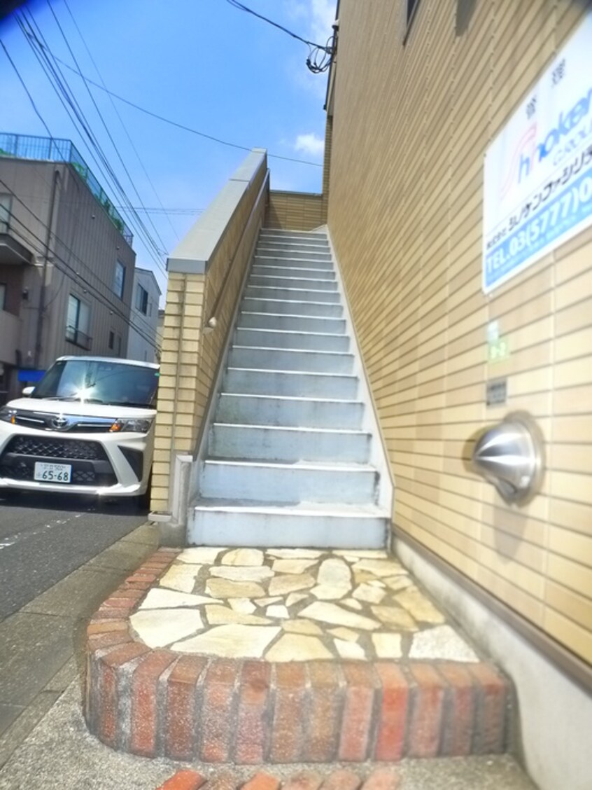 エントランス部分 ア－バンハイツ