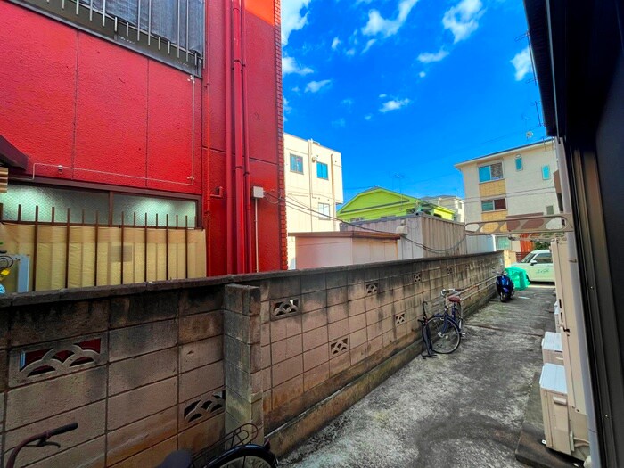 室内からの展望 ア－バンハイツ
