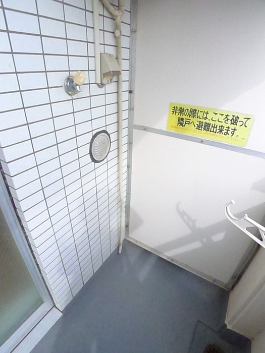 洗濯機置場 ロザ－ル鎌ヶ谷