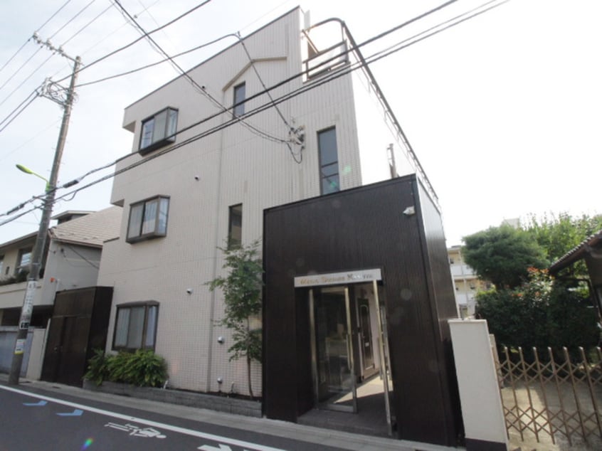 エントランス部分 メタルスクエア粕谷