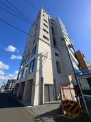 オークラビルの外観