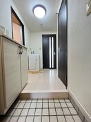 玄関 ウエルス東大成ハウス