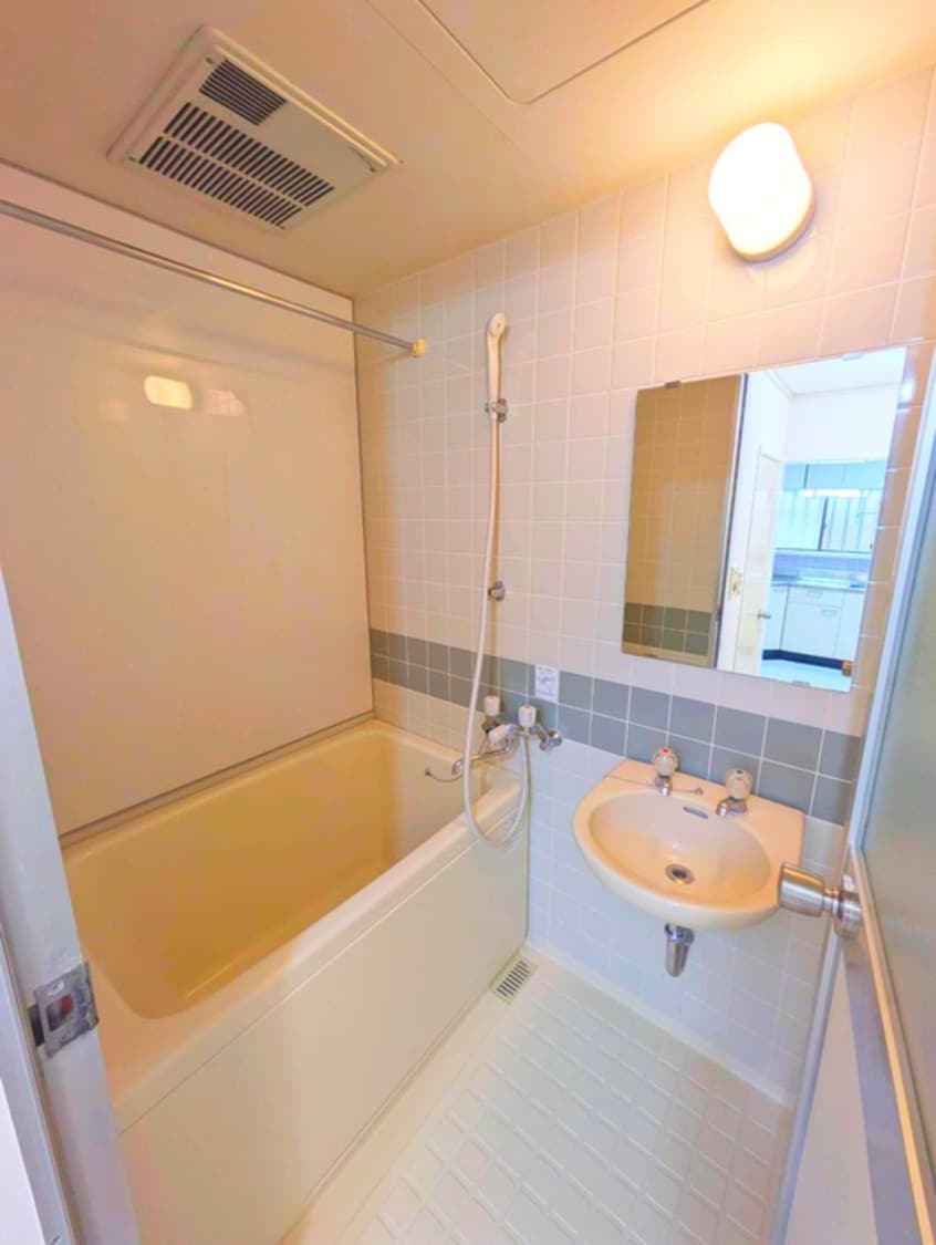 バス／シャワールーム等 ホワイトハイムタナカ(1F)