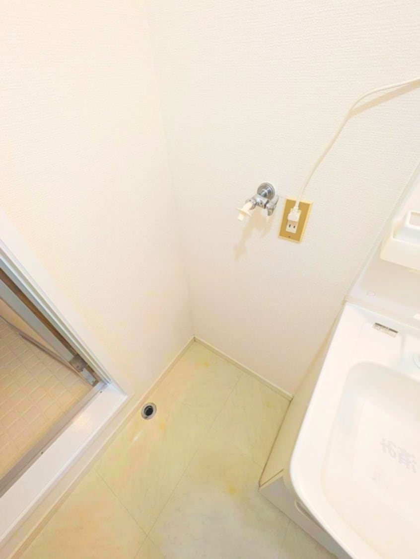 洗濯機置場 ホワイトハイムタナカ(1F)