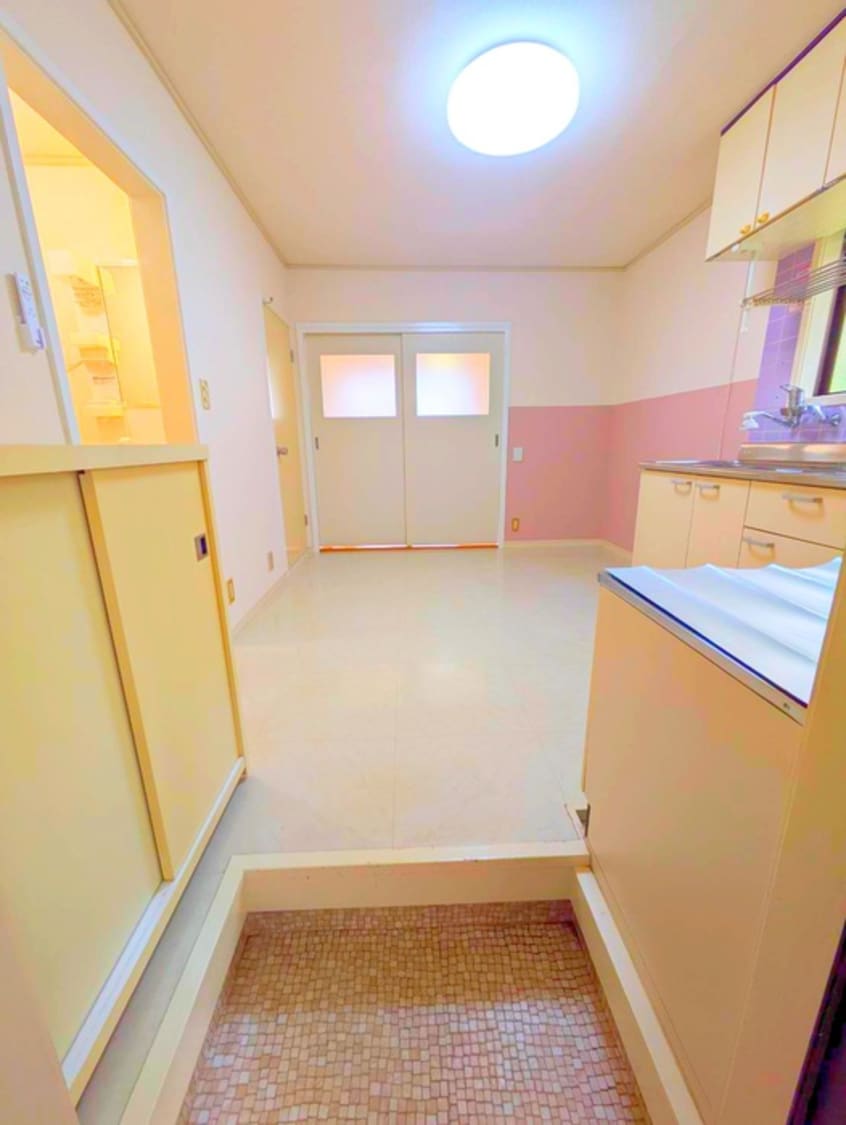 玄関 ホワイトハイムタナカ(1F)