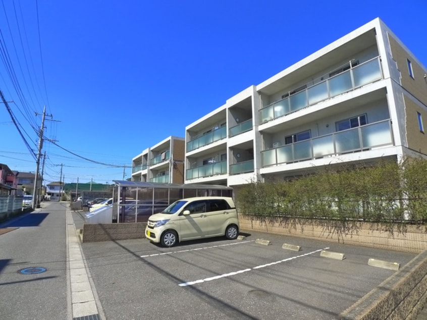 駐車場 グランド・カオルⅠ