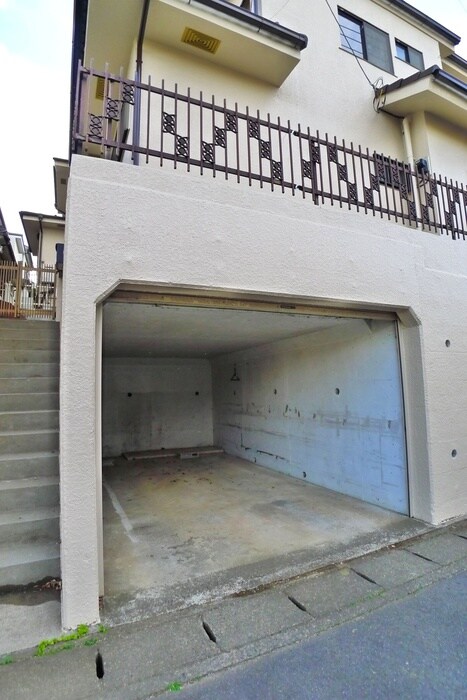 駐車場 根戸貸家