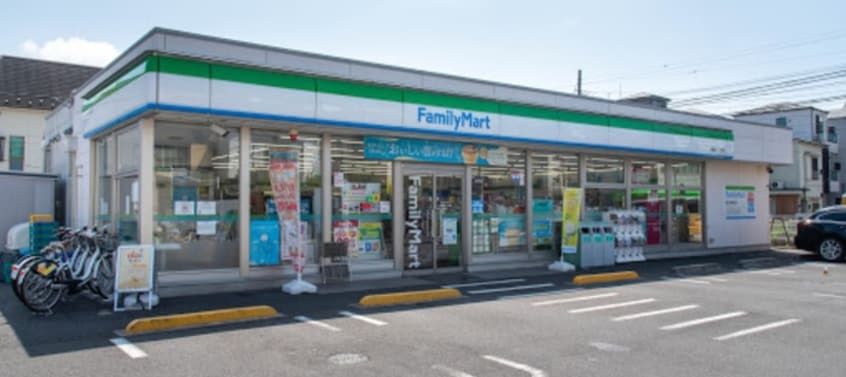 ファミリーマート(コンビニ)まで36m ルナパール
