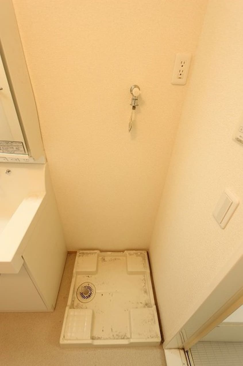 洗濯機置場 ラフィーネアネックス