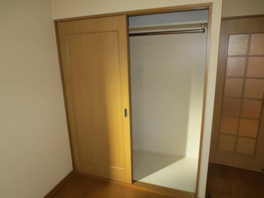 収納 シャトレ・オロ－ル