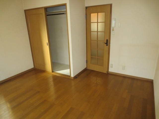 居室 シャトレ・オロ－ル