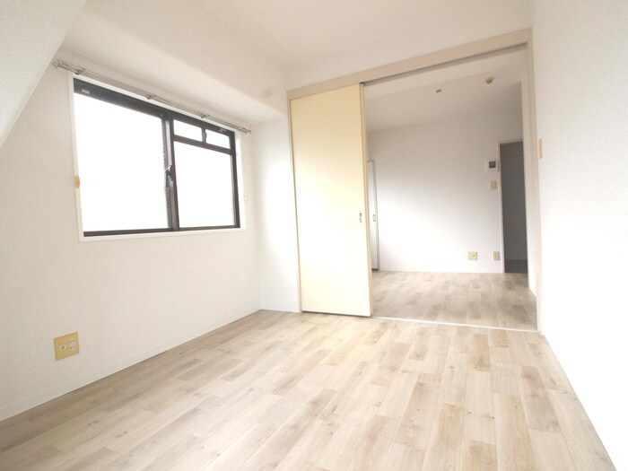 居室 ロイヤルシティ夢見ケ崎