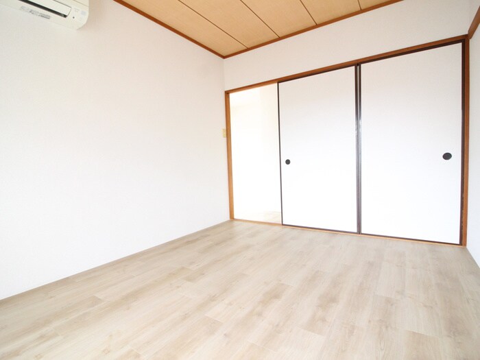 居室 ロイヤルシティ夢見ケ崎