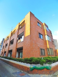 サカタフラッツ